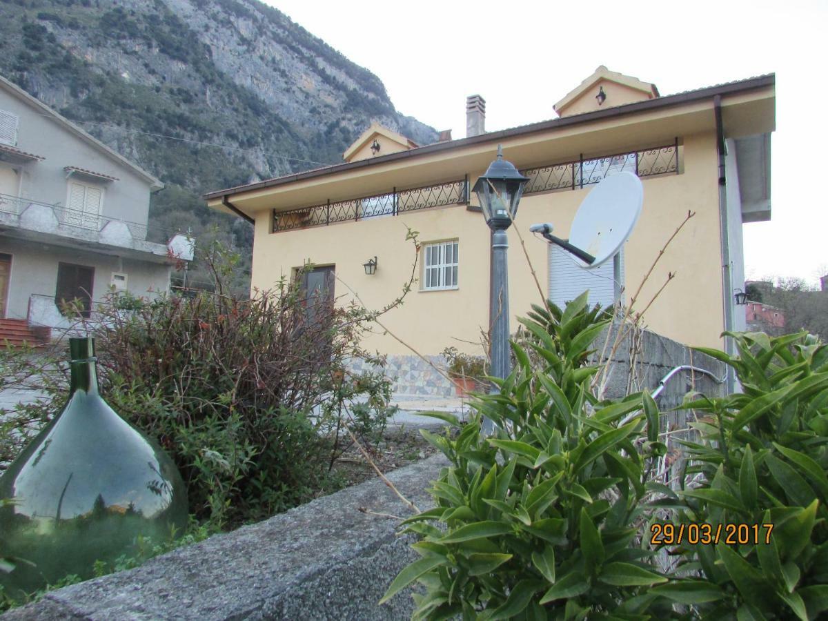 Bed and Breakfast L'Acquario Trecchina Exterior foto