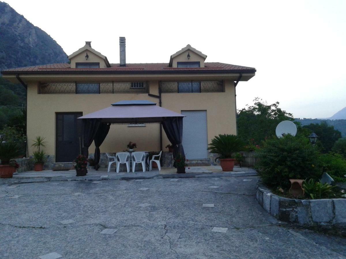 Bed and Breakfast L'Acquario Trecchina Exterior foto